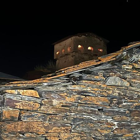 Guesthouse Ivas Ushguli Extérieur photo